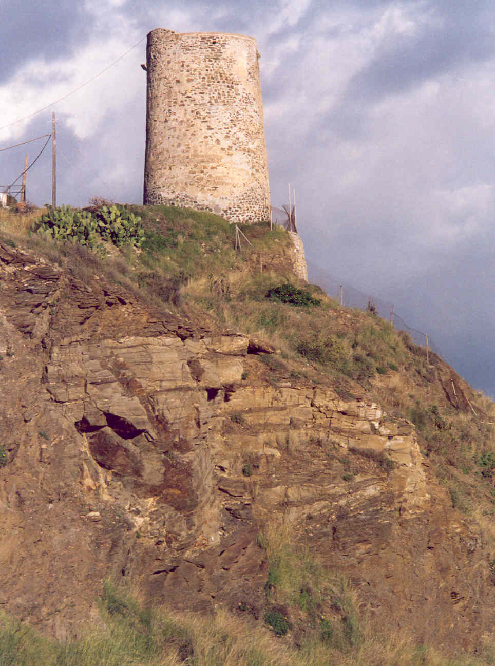 Calaceite, Torre de Asociación española de amigos de los Castillos